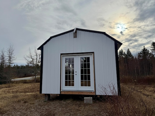 view of outdoor structure