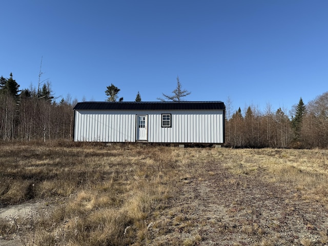 view of outdoor structure