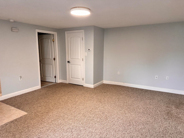 empty room with carpet