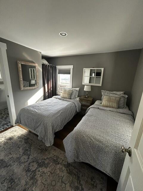 bedroom featuring carpet flooring