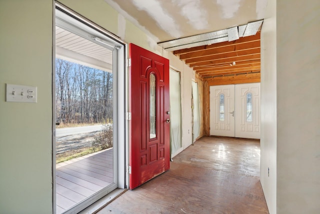 454 N Parish Rd, Turner, ME 04282 - entryway with plenty of natural light