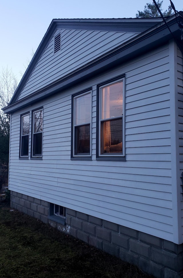 599 Plains Rd, Hollis, ME 04042 - view of side of home