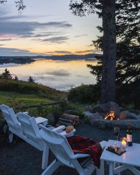 view of yard with a water view