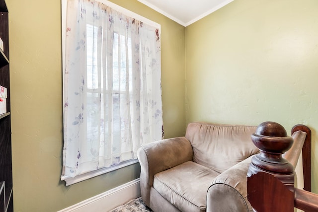 363 Broadway, Bangor, ME 04401 - sitting room featuring ornamental molding