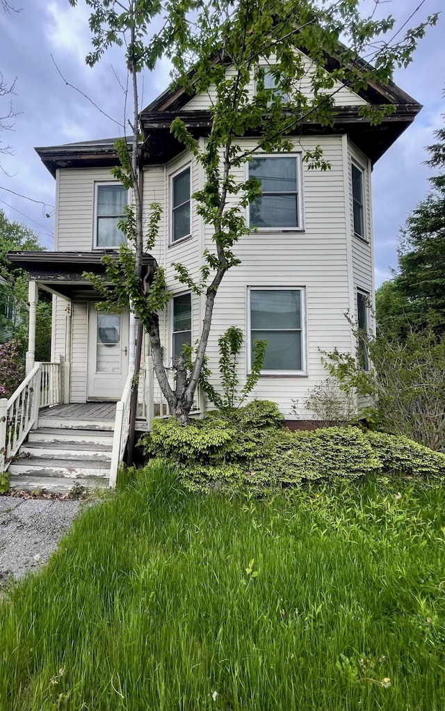 363 Broadway, Bangor, ME 04401 - view of front of house with covered porch