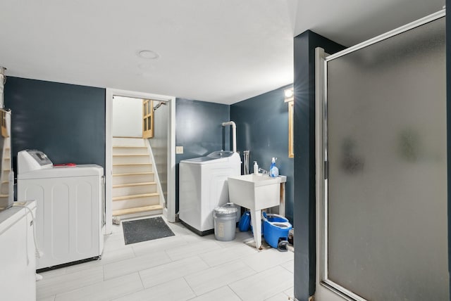 laundry room featuring washer and dryer