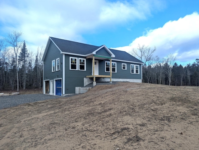 view of front of home featuring a garage