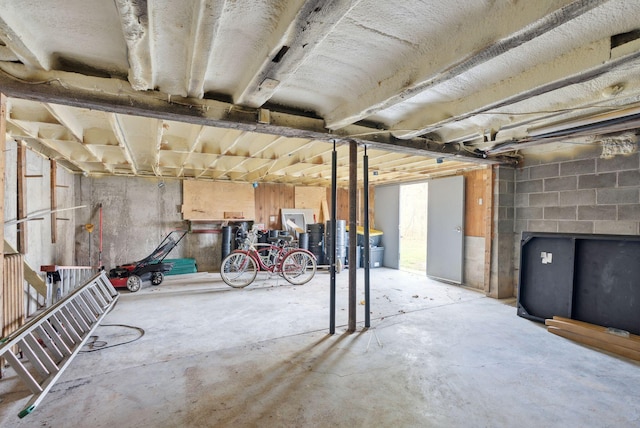 852 Gray Rd, Gorham, ME 04038 - basement with a garage
