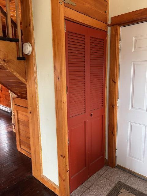 20 Monument Rd, Abbot, ME 04406 - view of interior details