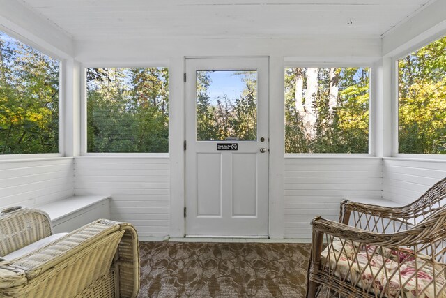9 Dry Point Dr, Rome, ME 04963 - view of sunroom / solarium