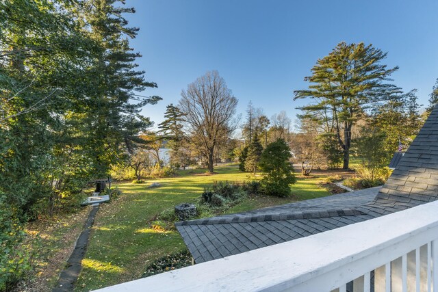 9 Dry Point Dr, Rome, ME 04963 - view of yard with a deck