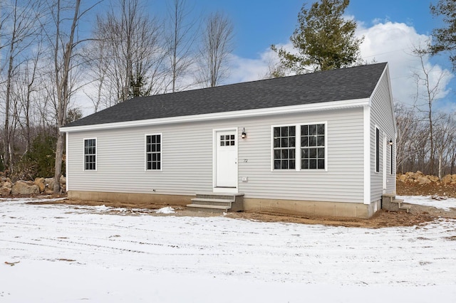 view of front of property