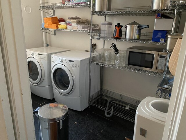 399 Hermits Point Rd, Islesboro, ME 04848 - clothes washing area with laundry area and independent washer and dryer