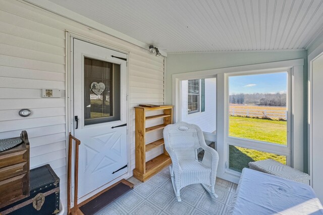 19 Branch Brook Rd, Thomaston, ME 04861 - sunroom with lofted ceiling