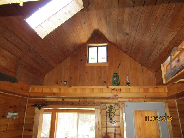 412 Davis St, Brownville, ME 04414 - photo 11