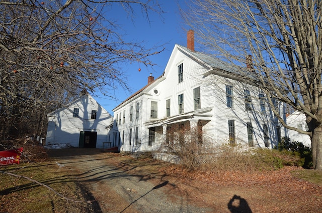 view of home's exterior