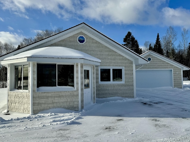 view of front of house featuring a garage