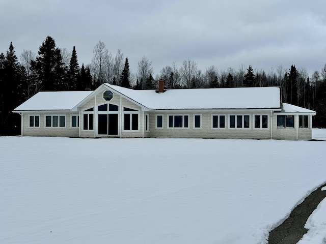 view of front of house