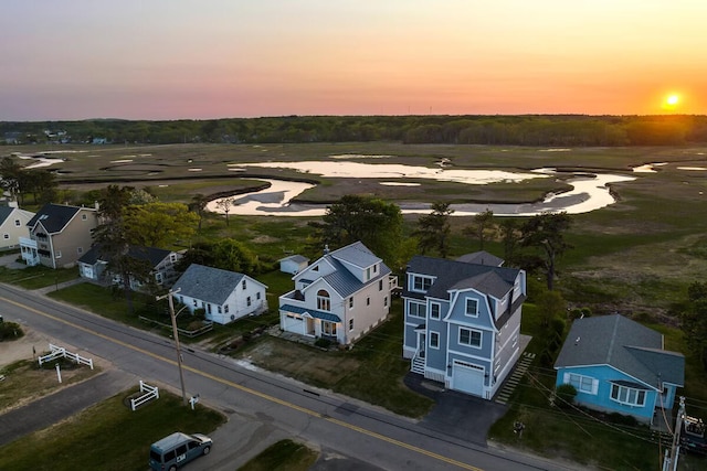 view of aerial view at dusk