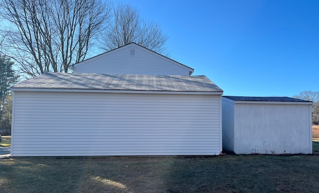 view of home's exterior featuring a yard