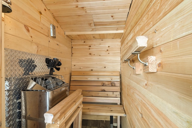 283 Mills Rd, Newcastle, ME 04553 - view of sauna / steam room