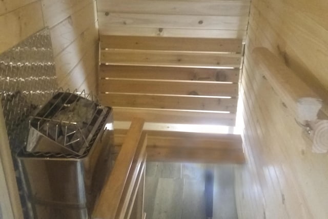 283 Mills Rd, Newcastle, ME 04553 - view of sauna / steam room
