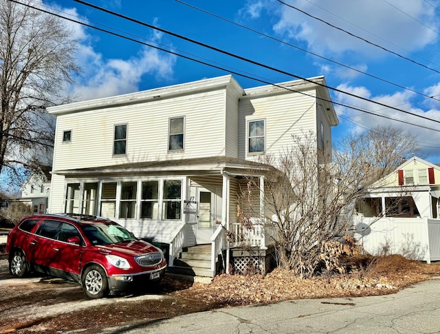 view of front of property