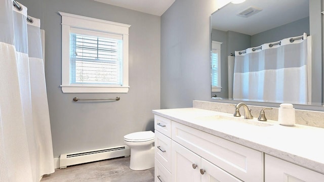 bathroom with baseboard heating, vanity, a shower with shower curtain, and toilet