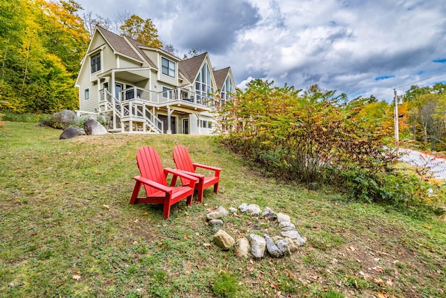 view of yard featuring a wooden deck