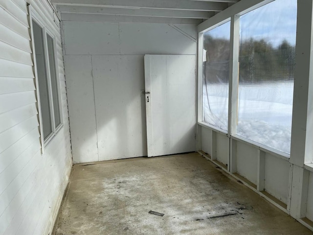 view of unfurnished sunroom