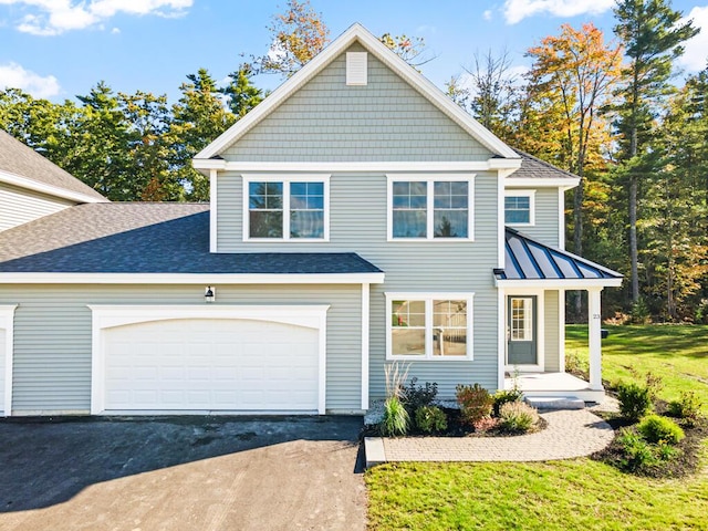 view of front of property with a front lawn