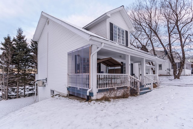 view of front of house featuring covered porch