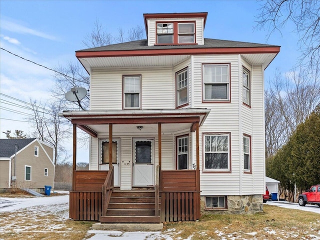 view of front facade with covered porch