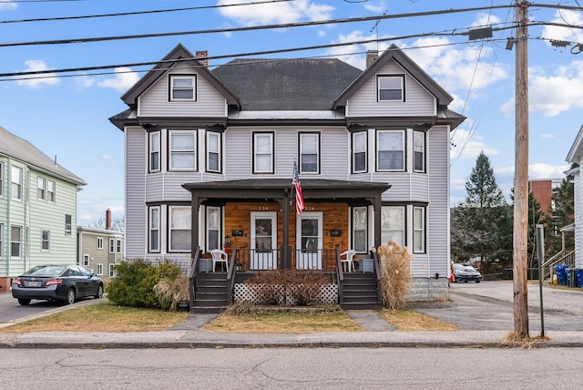 view of front of house featuring a porch