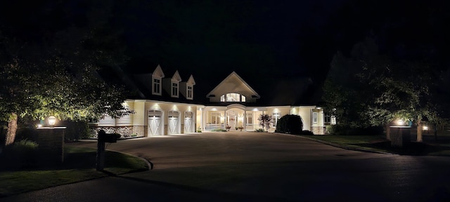 view of front of home featuring a garage