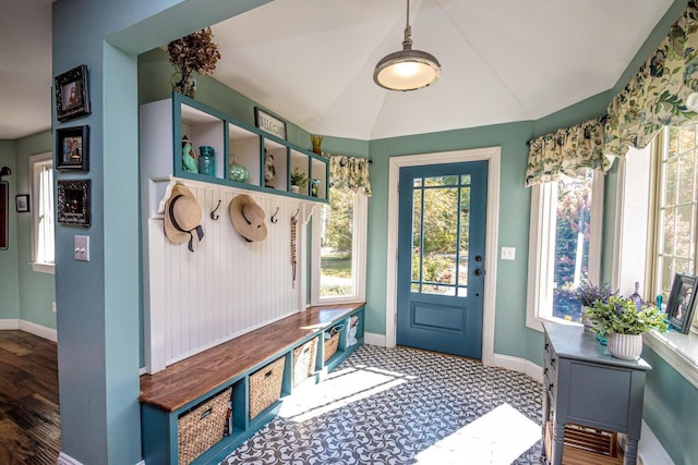 mudroom with vaulted ceiling