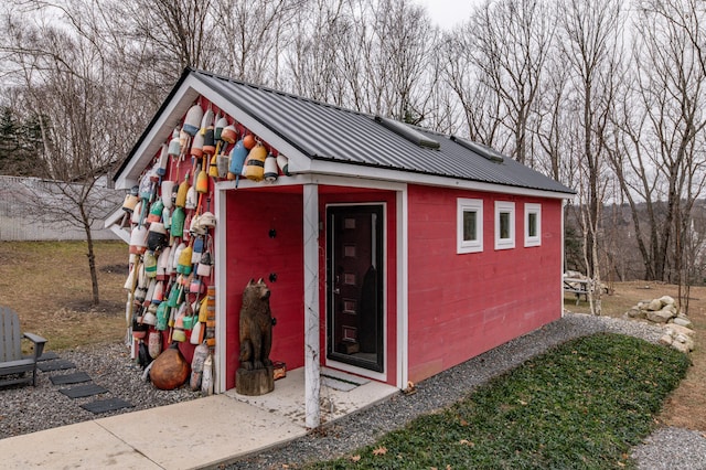 view of outbuilding