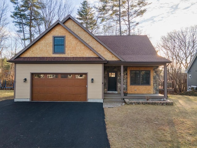 view of front of property with covered porch