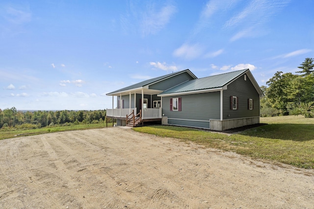 view of front of house featuring covered porch