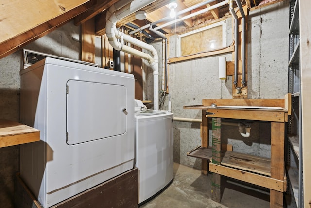 washroom featuring independent washer and dryer