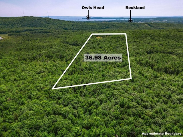 25 Bog Rd, Rockland, ME 04841