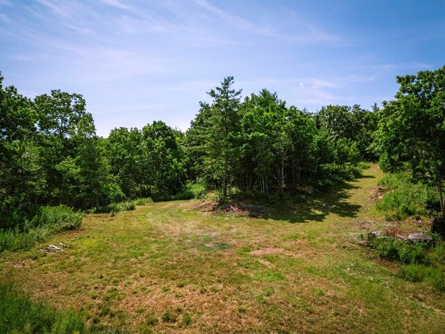 25 Bog Rd, Rockland, ME 04841