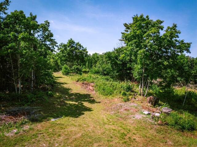 25 Bog Rd, Rockland, ME 04841