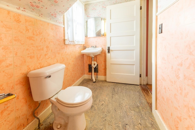 bathroom with toilet