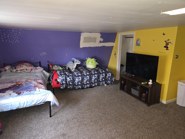 bedroom featuring carpet floors