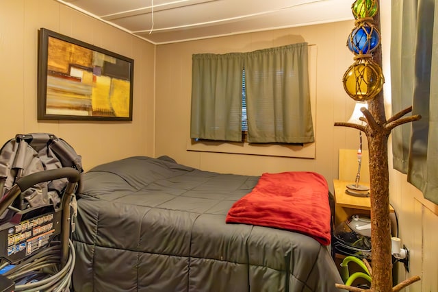 380 Cedar Lake Rd Unit T3 R9, Nwp, ME 04462 - bedroom featuring a decorative wall