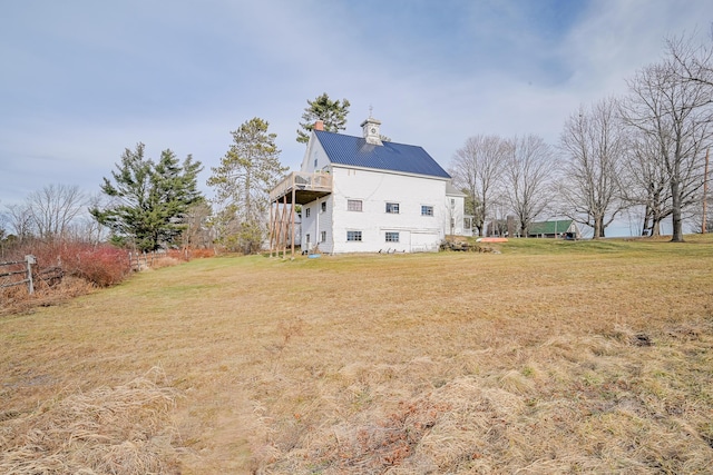 exterior space with a lawn