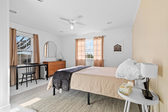 bedroom with ceiling fan