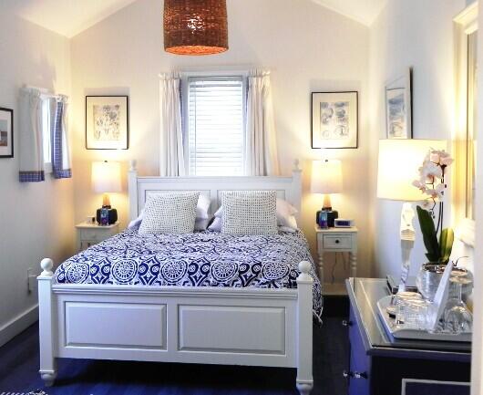 bedroom featuring lofted ceiling