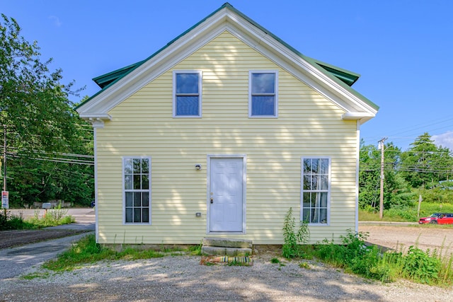 view of front of home